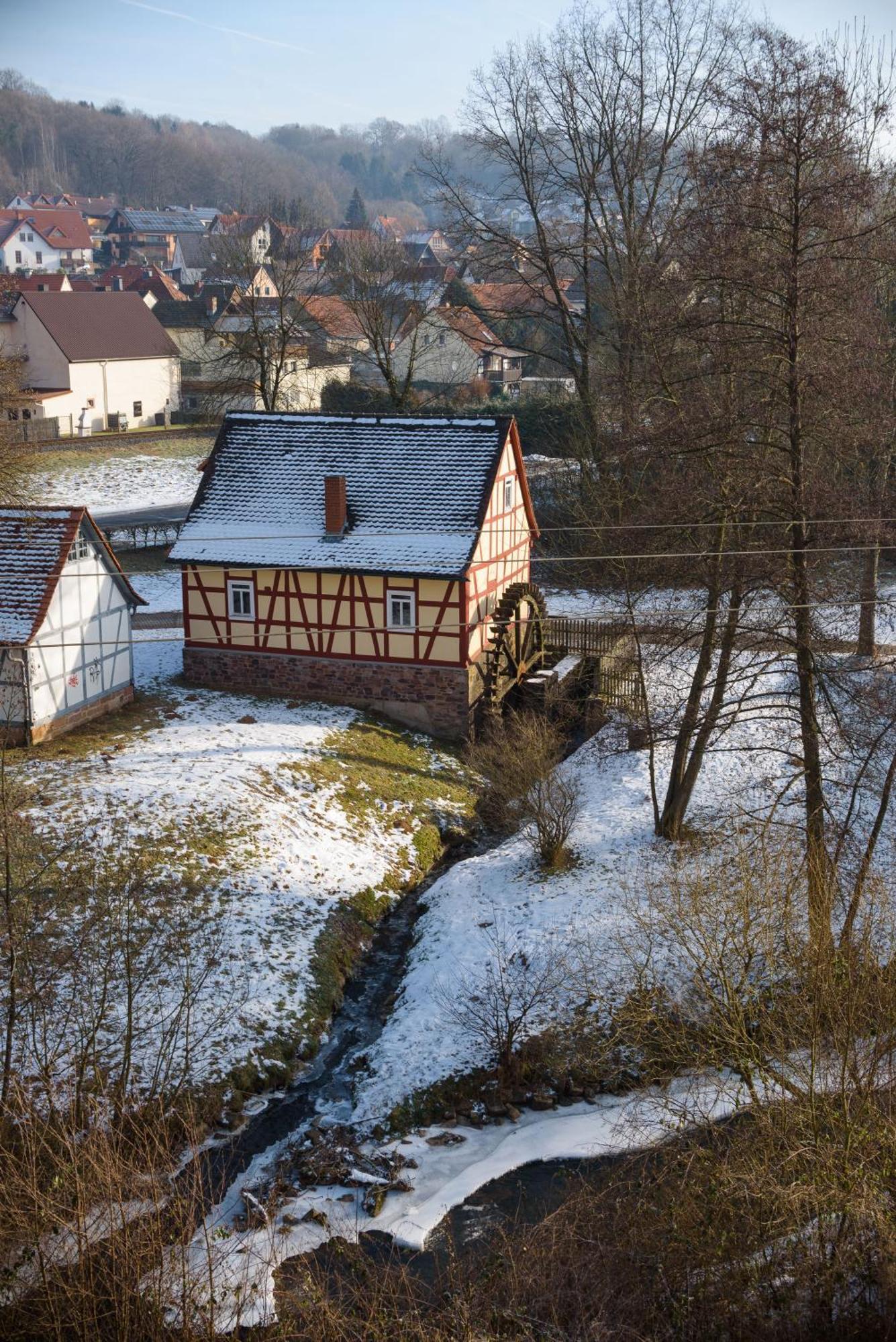 Landhotel Oelmuehle Mombris Exterior photo